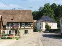 1 bis - 1998 - maison des grands-parents maternels pfiffer  ligsdorf 68 o auguste-marcel tritsch fut lev